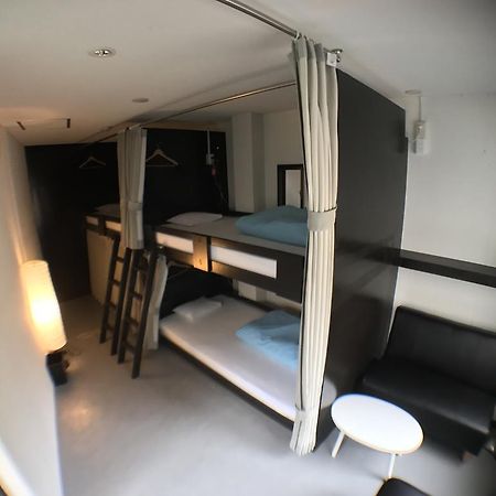 Daikoku Hostel Osaka Exterior photo