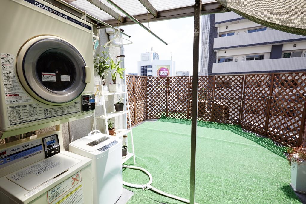 Daikoku Hostel Osaka Exterior photo
